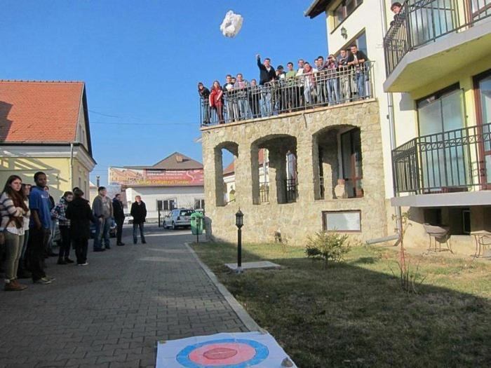 Rîşnov Pensiunea Casa Saxonia מראה חיצוני תמונה